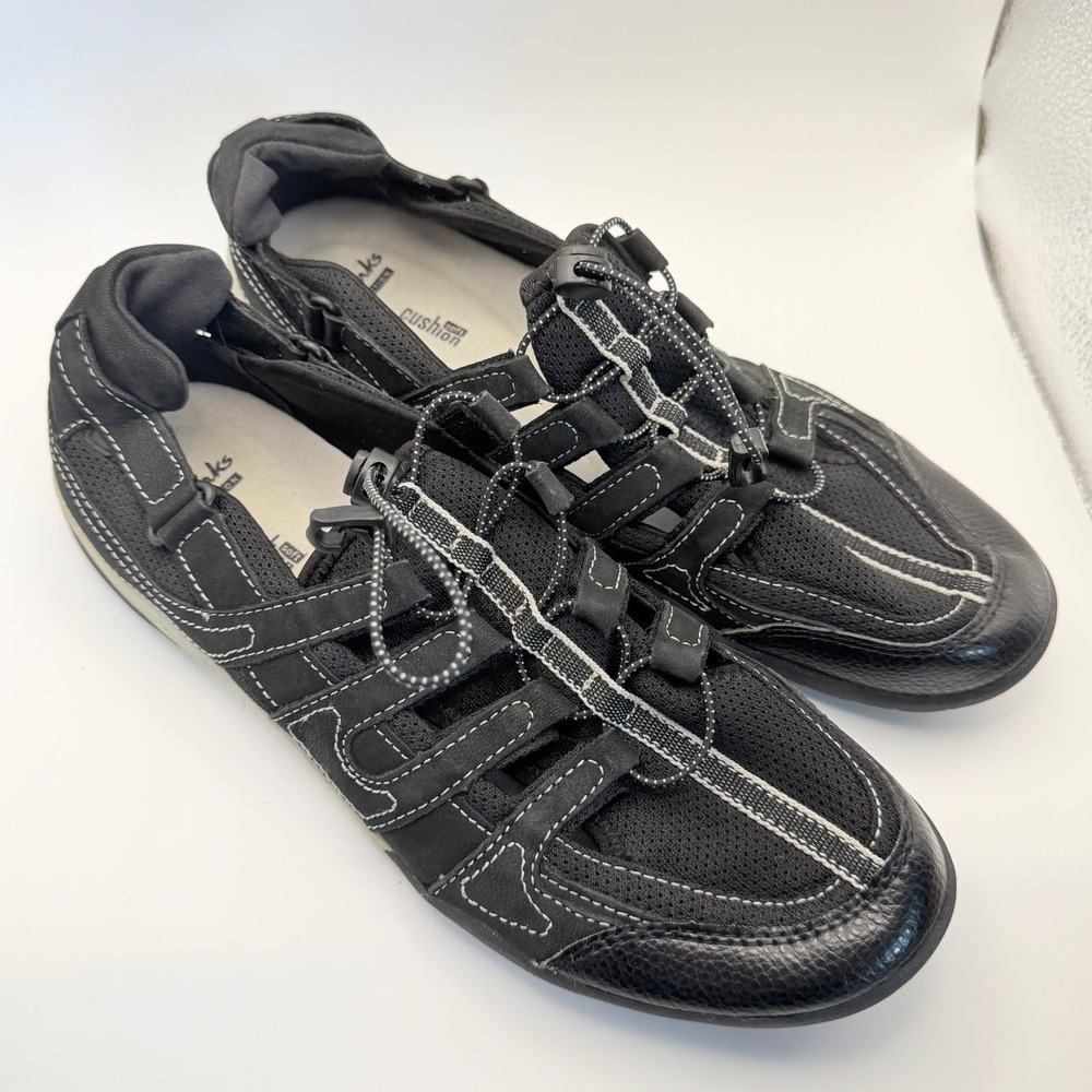 NEW Clarks Vailee Frost Black Leather Walking Shoes Bungee Strap Slip On SZ 11